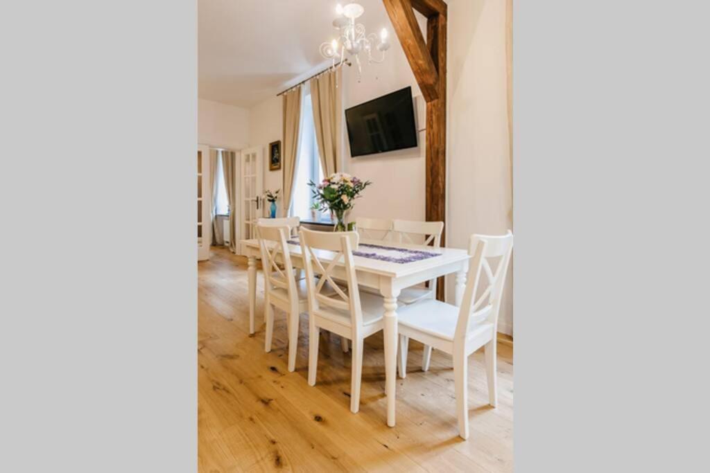 Appartamento Old Town Delux *